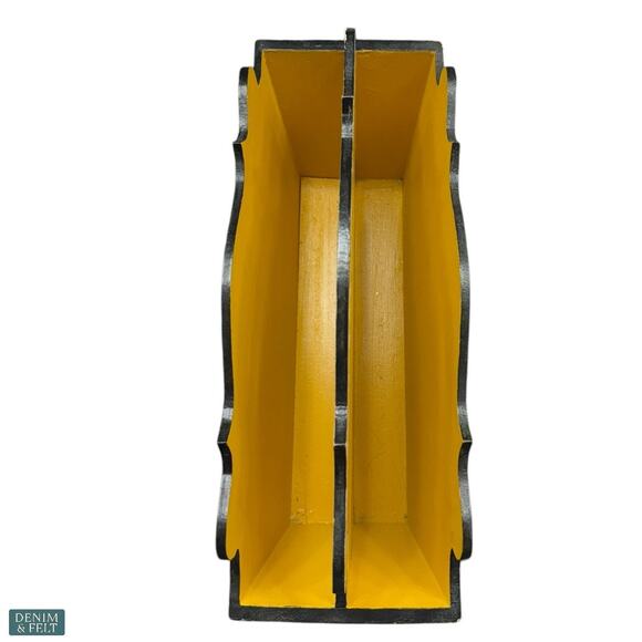 MacKenzie-Childs Spelling Bee Magazine Rack Yellow Hand-Painted Home Accent - Picture 13 of 16